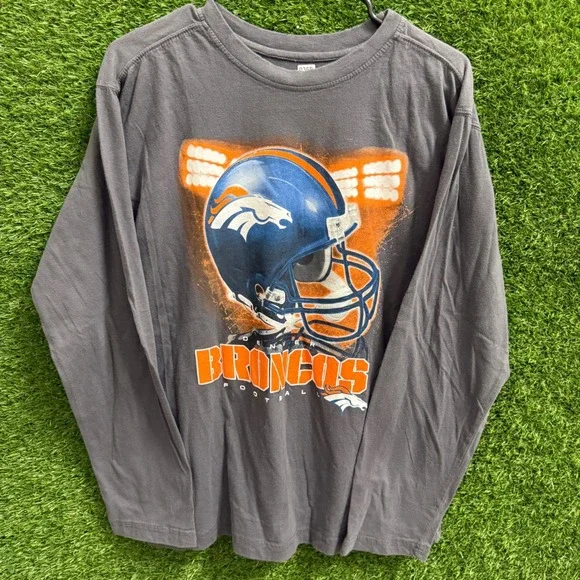 NFL Denver Broncos Football Long Sleeve Graphic T Shirt Youth L‎ 14/16 Gray