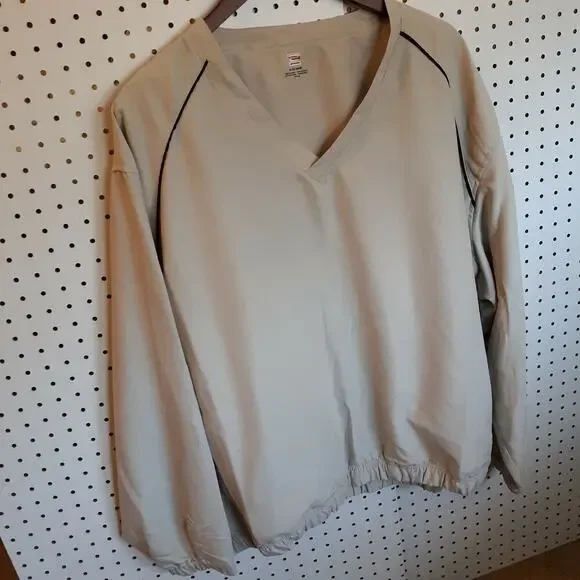 2 Under Golf Men's Long Sleeve Wind Shirt Pullover V Neck Tan Sz XL EUC
