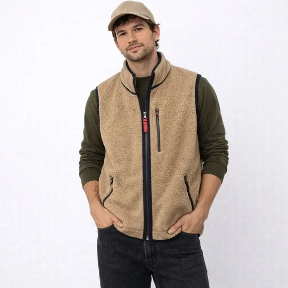 Southern Proper Sherpa‎ Fleece Vest Men’s Medium | Cozy Outdoor Layer