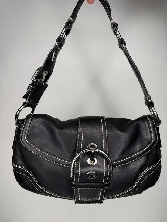 Coach Soho Flap Shoulder Bag Black Leather 10578 Y2K Vintage Shoulder Purse
