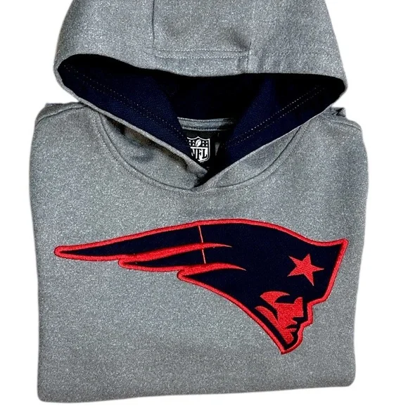 NFL New England Patriots Boy’s Logo Front Hoodie Sweatshirt Size Medium