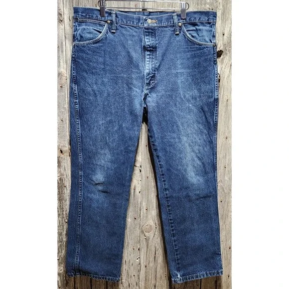 Wrangler 933SEDD Mens Regular Fit Straight Leg Jeans Medium Wash Blue 38x30