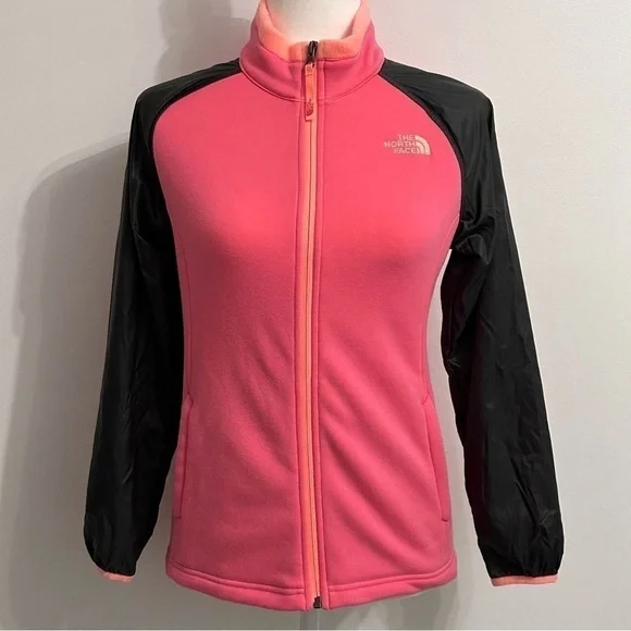 The North Face pink fleece zip up 14/16 Large or woman’s small or XS in EUC