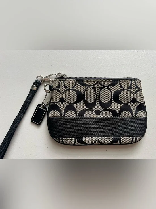 Coach Signature C Logo Wristlet Black Khaki Canvas