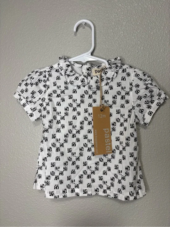 Pastel Baby Girl Ruffle Collar Monogram Print Blouse NWT size 12 months