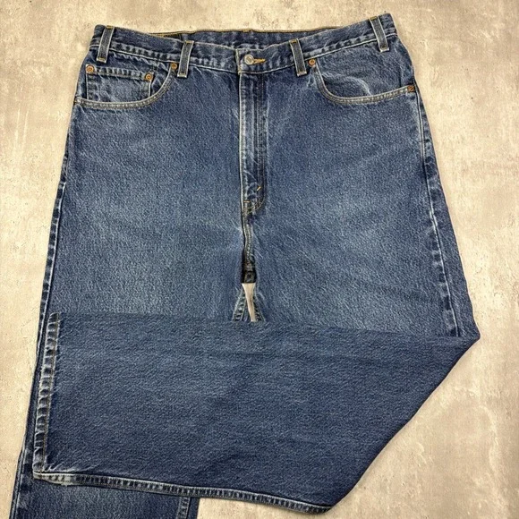 Vintage Levi's 505 Jeans 38x30 Medium Wash Straight Leg 100% Cotton USA 90s