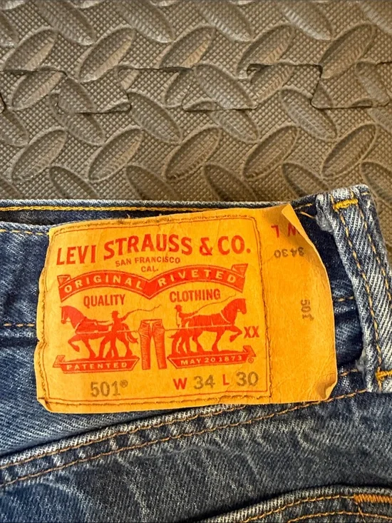 Levi's Men's Straight Jeans in Blue Denim