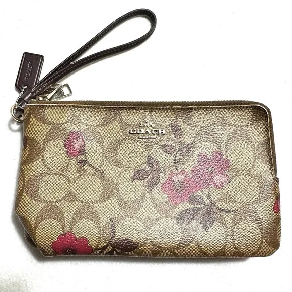 Coach Signature Double Corner Zip 8