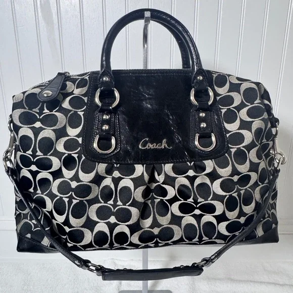 Coach Ashley Satchel Large Black Grey Signature Jacquard Shoulder Bag F15440