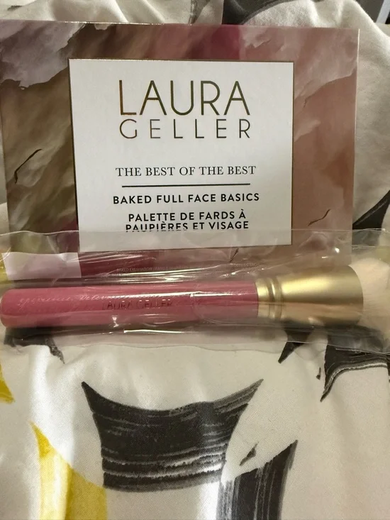 Best of the Best Baked Full Face Basics Palette & Blending Brush - Laura Geller