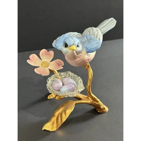 Bluebird Figurine w/ Nest & Eggs Gold Branch Dogwood Flower Malaysia, Valentine