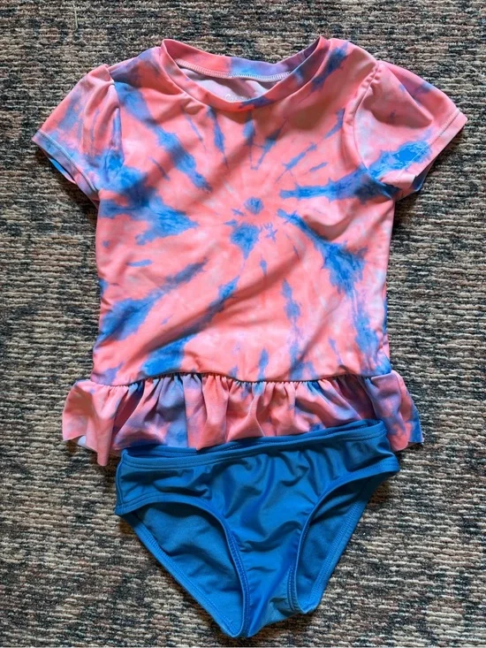 Cat&Jack girls Pink & Blue Tie-Dye Rash Guard Set - Swim Top & Bottom 5T