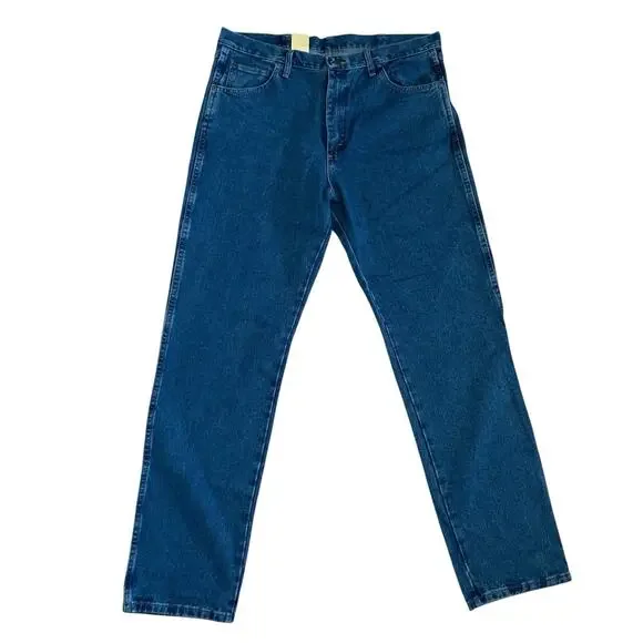 Wrangler Rugged Wear Men's Size 38x36 Relaxed Fit Zip Fly Denim Jeans Brand New