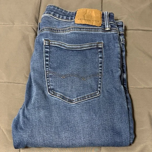 American Eagle 🦅 original bootcut jeans. 36x34