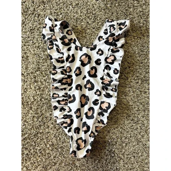 One-Piece Ruffle Sleeveless White Leopard Print Swimsuit Girls Sz 4-5 Year