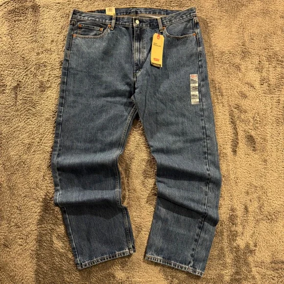 Levis 505 Regular Fit Mens Jeans 42x32 Medium Wash Blue Straight Leg NWT
