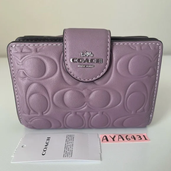 Coach Wallet🎈🎈