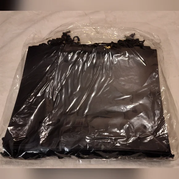NWT! ULINE BLACK GIFT BAG SET (20ct)