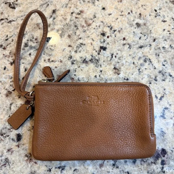 Coach Carmel Tan Leather Wristlet
