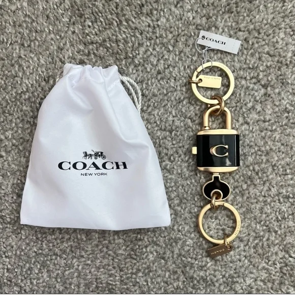NWT Coach Padlock and Key Charm Keychain 2 Pcs Keychain + Pouch