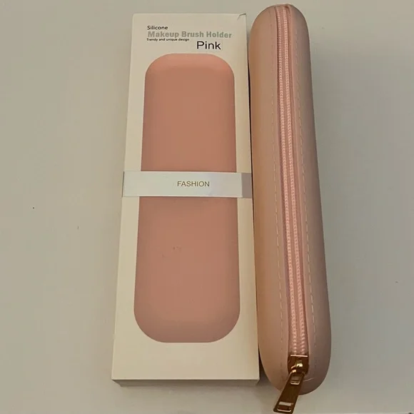 Silicone makeup brush holder