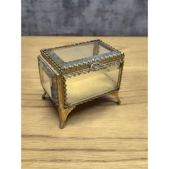 Vtg Beveled Stylebuilt Gold Trinket Ring Jewelry Box 24K Gold-plated Gold Velvet