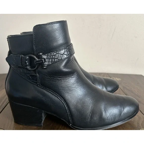 Coach Paulina Womens 7.5B Black Leather Classic Boots Booties Ankle‎ Buckle