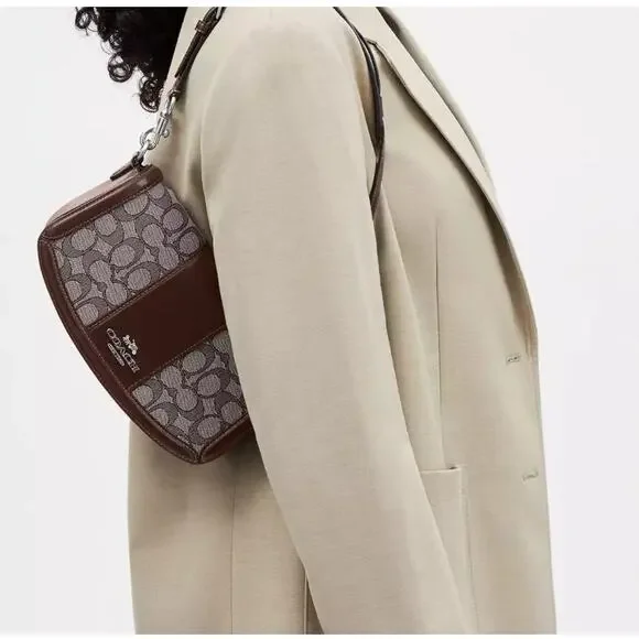 NWT Coach Andrea Shoulder bag‎ in Brown Signature Jacquard
