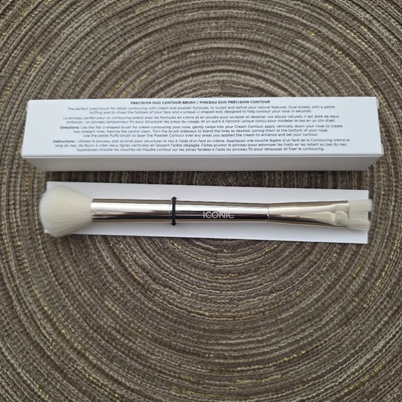 Iconic London Precision Duo Contour Brush  White NEW NIB