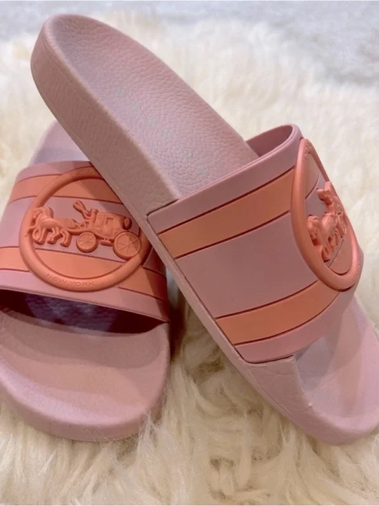 COACH pink and orange pool slides sandals rubber beach shoes size 6