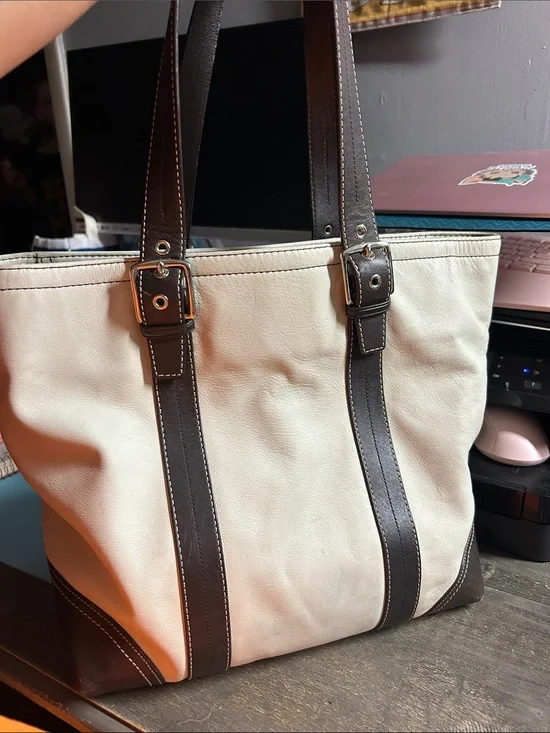Coach SoHo Tote cream & dark brown