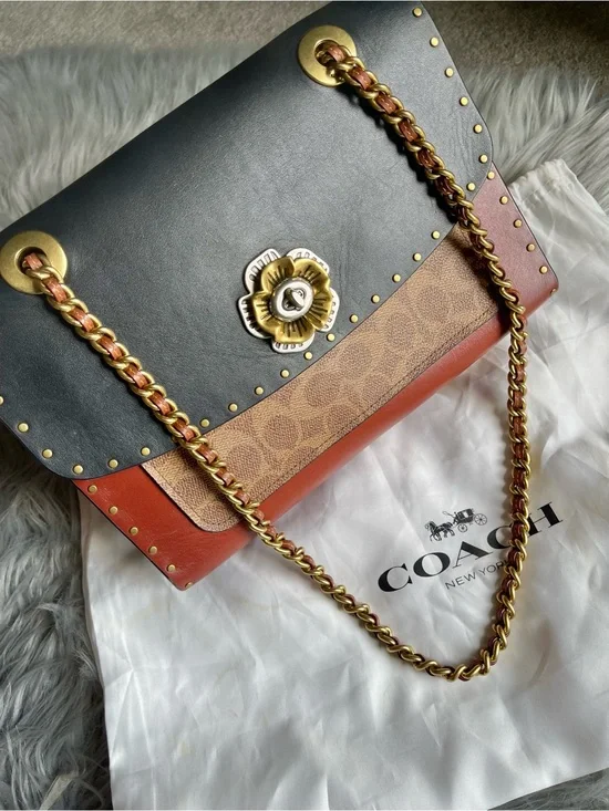 Authentic coach shoulder bag