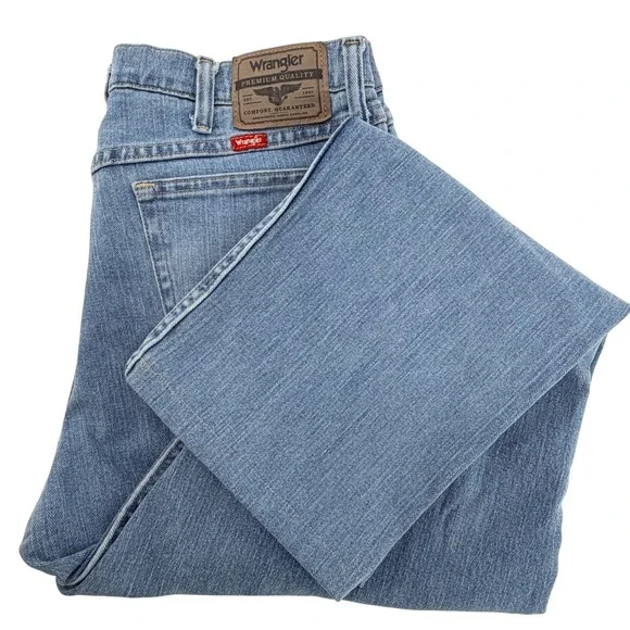 Wrangler Jeans Mens 34x29(hemmed to 27) Light Blue Straight Leg Premium Quality