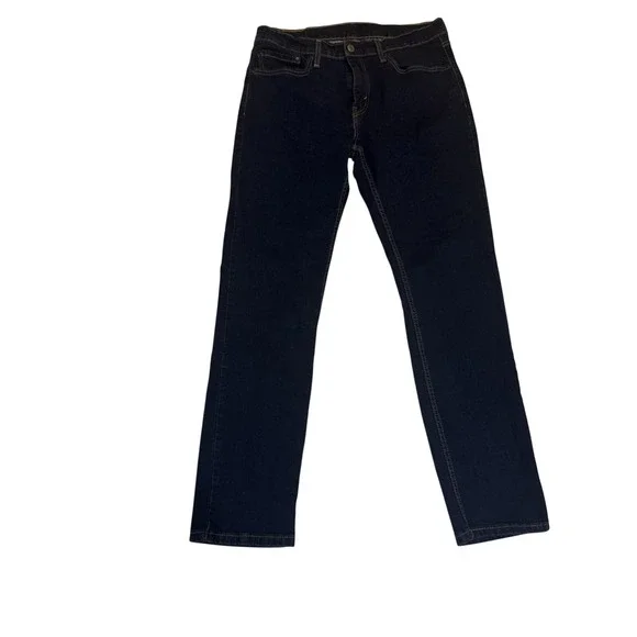Levi's 511 Slim Fit jeans in a dark wash with a W32 L32‎ Water Less