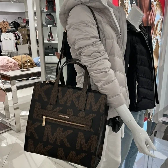 Michael Kors Kenly Large Graphic Logo Tote Bag