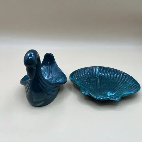 Vtg Blue/Green SWAN + SHELL Hard Soap Dish Vanity Hard Plastic Bathroom Set