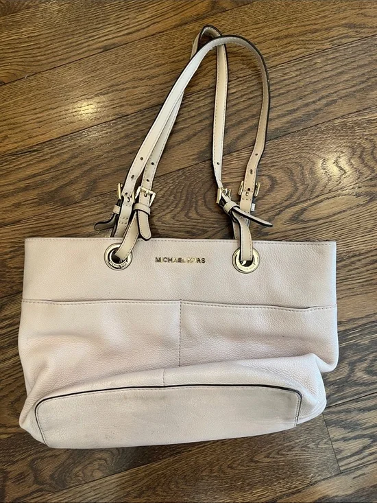 Michael Kors Soft Blush Leather Shoulder Bag with Gold Hardware
