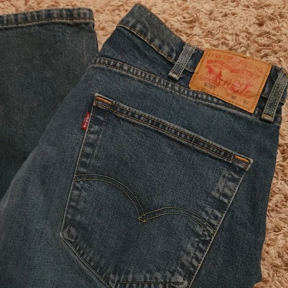 Levi's‎ 505 Regular Fit Jeans Mens 38x32 Blue Medium Wash Straight Leg Denim