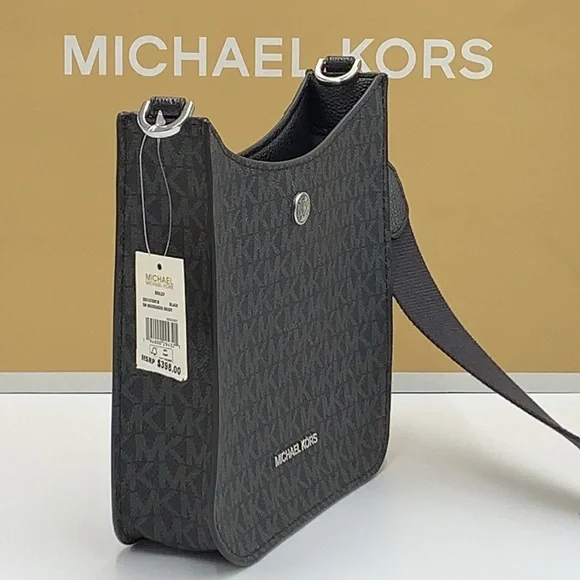 MICHAEL KORS Briley Small Logo Messenger Bag Black signature color