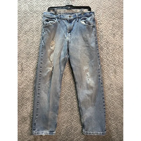 Wrangler Jeans Mens 33x30 Distressed Denim Blue Cotton Blend‎