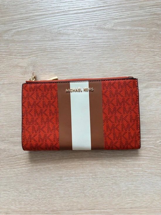 NWOT Michael Kors Adele Double Zip Smartphone Wallet Logo Stripe Red Brown