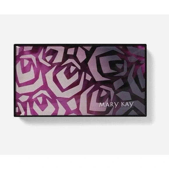 MARY KAY PERFECT PALETTE~UNFILLED~REFILLABLE COMPACT‎ NIB