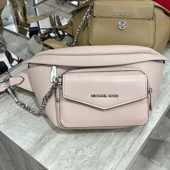 MICHAEL KORS Maisie Large Pebbled Leather 2-in-1 Sling Pack LT Powder Blush NWT