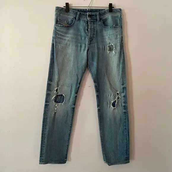 Diesel Buster Button Fly Light Wash Distressed Jeans Straight Men's size 33 x 32