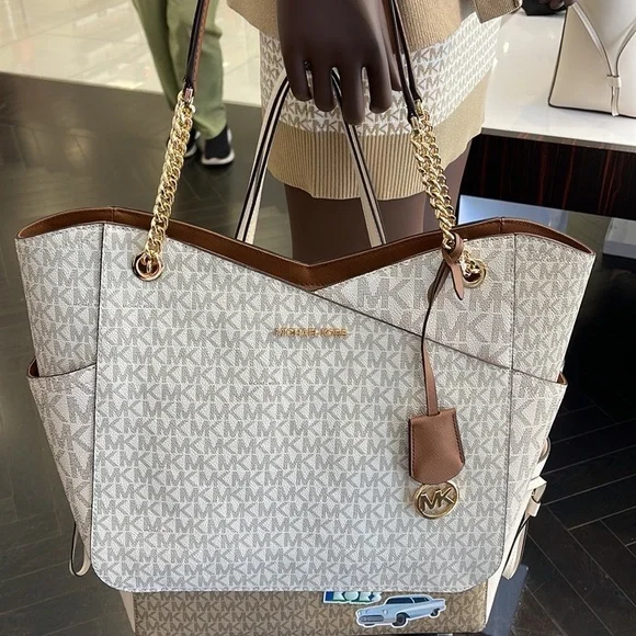Michael Kors Jet Set Travel Large Chained Tote Shoulder Bag MK Vanilla  NWT