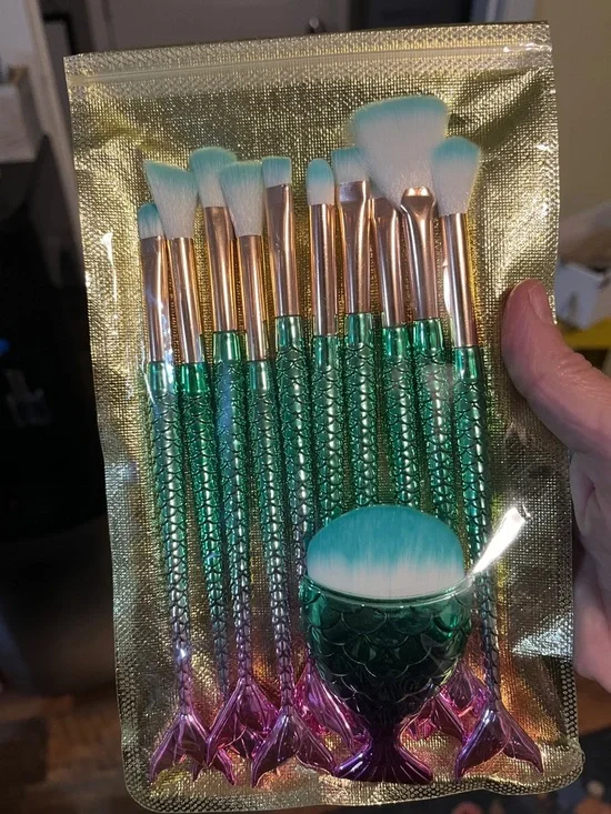 Mermaid Tail Makeup Brush Set in Teal and Rose Gold