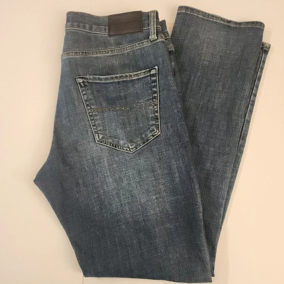D55 Lucky Brand 410 Athletic‎ Slim Mens Jeans Blue Denim 32x32 Distressed