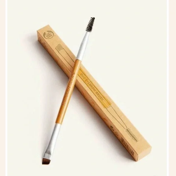 3/$22🩶  The Body Shop Eyebrow Duo Brush NEW In Box Makeup Brush Vegan