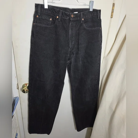 Levi’s 550 Relaxed Fit Mens Black Denim Jeans Size 38x32 100% Cotton