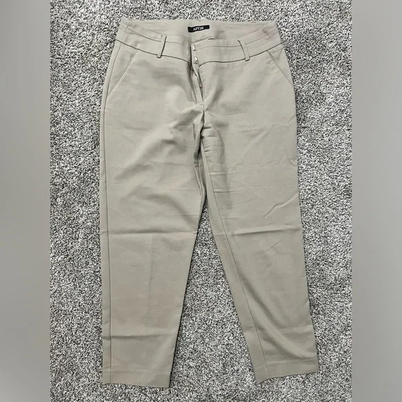 APT 9 khaki Pants